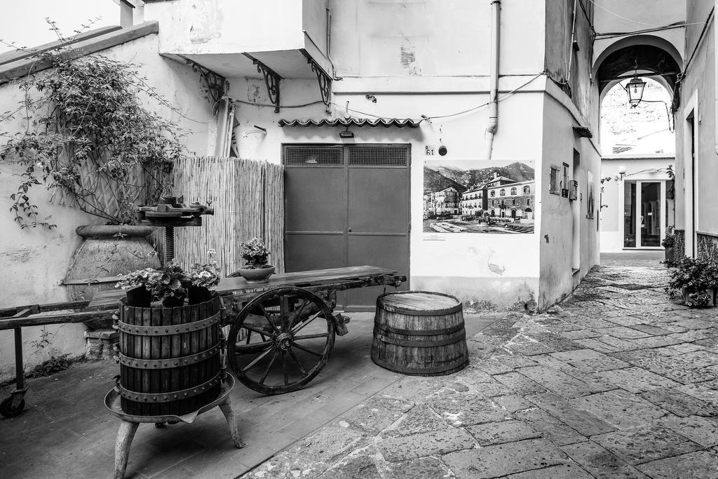 Al Corso Apartments By Amalfivacation Minori Kültér fotó